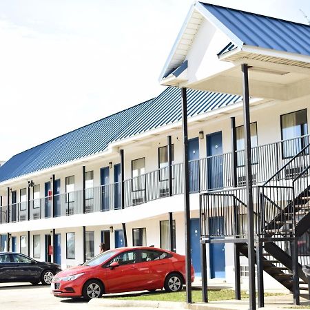 Bayfront Inn Biloxi Zewnętrze zdjęcie